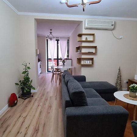 Family-Friendly Apt At 21 Dhjetori W/Self Check-In Tirana Zewnętrze zdjęcie