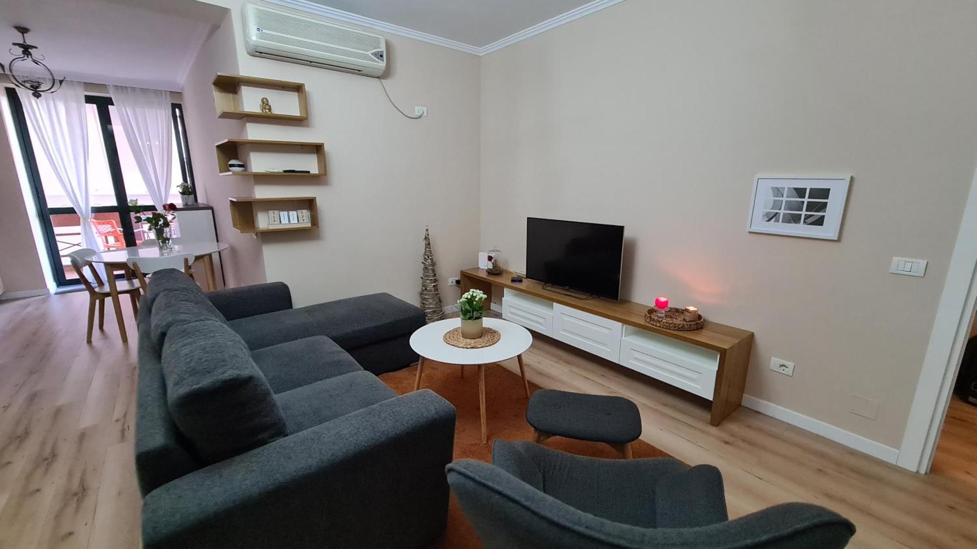 Family-Friendly Apt At 21 Dhjetori W/Self Check-In Tirana Zewnętrze zdjęcie
